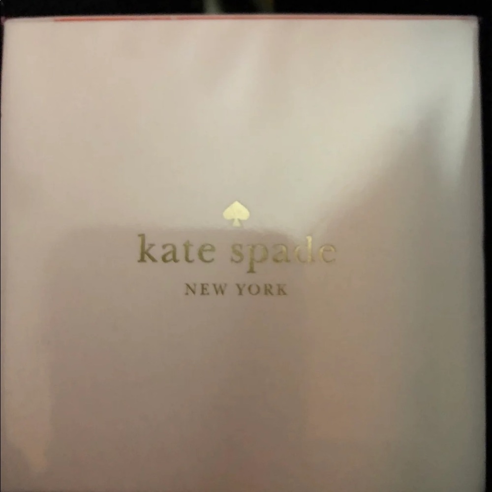 Kate ♠️ Spade - Picture 7 of 9